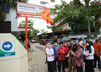 Wakil Walikota Pekanbaru Ayat Cahyadi Resmikan KLL SMK Muhammadiyah 2 Pekanbaru