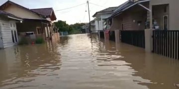 Perumahan Fauzan Asri, Tangkerang Labuai Pekanbaru Kembali Banjir , Warga Mengungsi