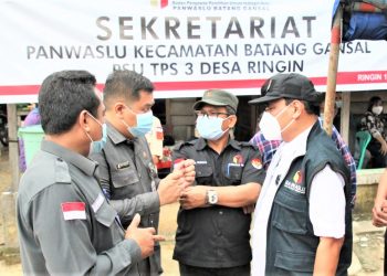 Ketua Bawaslu RI Abhan, SH, MH Monitoring PSU di Indragiri Hulu.