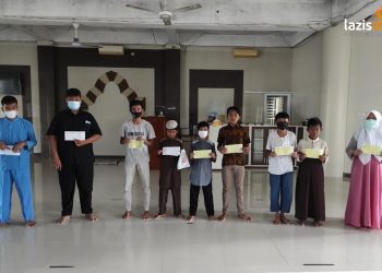 Anak Yatim tinggal satu orang tuanya, Bagaimana Bisa Bertahan ?