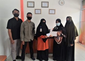 Ikatan Mahasiswa Muhammadiyah PK K.H. Isyams UMRI Salurkan Dana Korban Bencana NTT melalui LAZISMU Pekanbaru