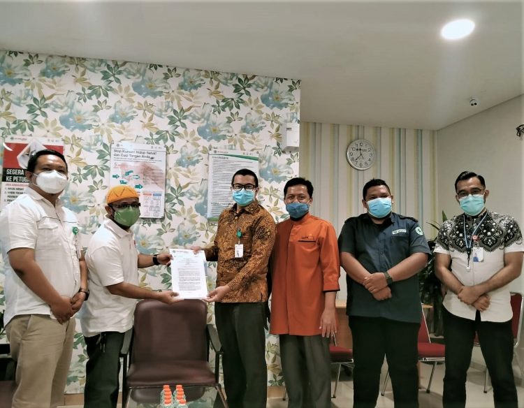 LAZISMU Pekanbaru MoU dengan Rumah Sakit Awal Bros