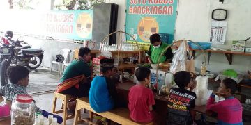 Jumat Berbagi Berkah (JBB) Rutin Mengadakan Setiap Pekan