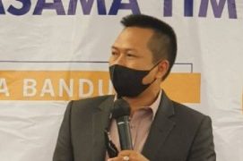 Catatan Jumat : | APA KABAR IMAN? |