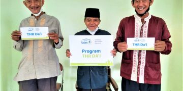 Rumah Yatim Berikan Program Bantuan THR Da’i untuk Para Mubaligh Pekanbaru