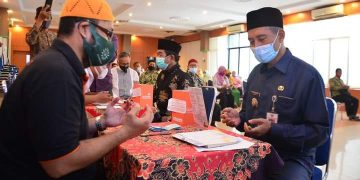Ayat Cahyadi Langsung Menyalurkan Zakat Mal ke LAZISMU Pekanbaru