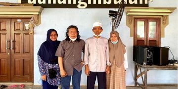 Wow, Ustaz Abdul Somad Ternyata Idolakan Cak Nun Sejak 25 Tahun Lalu