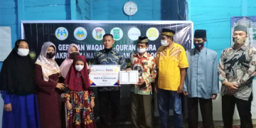 Forum Anak Kabupaten Kampar Taja Gerakan Waqaf Qur’an dan Iqra Di Desa Batu Gajah