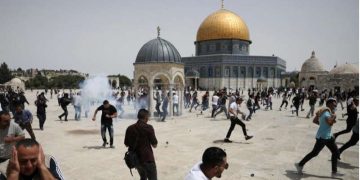 Israel Kembali Serang Al Aqsa Usai Umumkan Gencatan Senjata