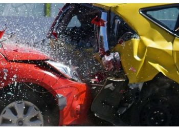 Mantan Menteri Diduga Kabur Usai Tabrak Mobil, Polisi Imbau Korban Melapor