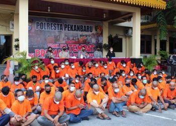 Kapolresta Pekanbaru Tancap Gas, Sebanyak 79 Pria Diduga Terlibat Premanisme Ditangkap