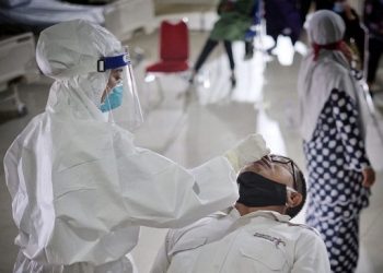 Penumpang Pesawat dari Jawa Diminta Lakukan Swab Antigen Ulang di Bandara SSK II