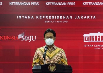 Didukung TNI dan Polri, Pemerintah Targetkan Satu Juta Vaksinasi Per Hari