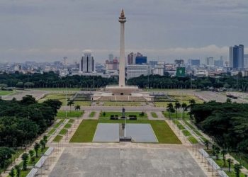 Revitalisasi Monas ala Anies, Saat Pohon Rindang Berganti Jadi Lantai Beton nan Gersang