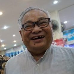 Tokoh Masyarakat Riau Rivai Rachman Tutup Usia