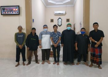 Di Dampingi PW DMI RIAU, PMI DD dan YPMR, Ibu Nurjati dan Kevin Bersyahadat