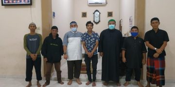 Di Dampingi PW DMI RIAU, PMI DD dan YPMR, Ibu Nurjati dan Kevin Bersyahadat