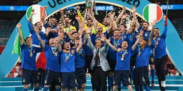 Party Time For Italy !