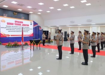 2 Pejabat Utama Polda Riau dan 7 Kapolres Laksanakan Sertijab