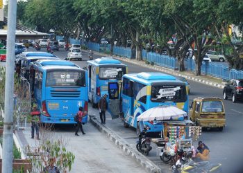 Operasional Bus TMP Dihentikan Sementara Akibat PPKM Level 4 Diperpanjang