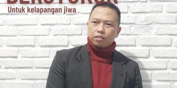 Catatan Jumat :  | BERUNTUNG & BERSYUKUR |