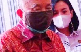 270 Juta Orang Tertipu ; Menunggu (Hukuman) Seharga Dua Triliyun