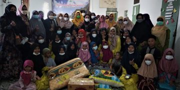 Peduli Anak Yatim, Ketua PKK Rohil Sambangi Panti Asuhan Putri Aisyiyah