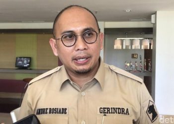 Andre Rosiade ke Gubernur Sumbar : Sini Saya Tunjukin Bengkel Mobil !