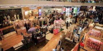 Anak Usia 12 Tahun ke Bawah dan 70 Tahun ke Atas Dilarang Masuk Mal