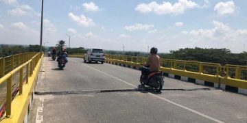 Sebaiknya Warga Pekanbaru Pakai Jembatan Siak 4, Jembatan Siak 1 Harus Segera Di Perbaiki
