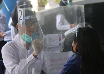 Ilustrasi CPNS. Bukan hanya hampir 2.600 pelamar untuk CPNS, Kemenpan-RB melaporkan ada 60 pelamar PPPK yang juga lolos seleksi administrasi. (ANTARA FOTO/Prasetia Fauzani)