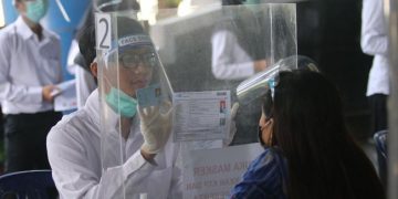 Ilustrasi CPNS. Bukan hanya hampir 2.600 pelamar untuk CPNS, Kemenpan-RB melaporkan ada 60 pelamar PPPK yang juga lolos seleksi administrasi. (ANTARA FOTO/Prasetia Fauzani)