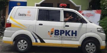 Luaskan Kemanfaatan Dana Umat, LAZISMU dan BPKH Salurkan Ambulan Kemanusiaan