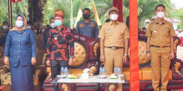 Didesa Terisolir, Bupati Rohil Resmikan Sampan Aman