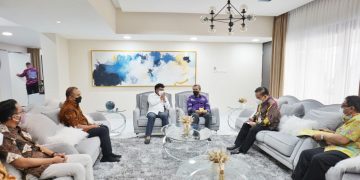 Bertemu Menkominfo, Gubri Sampaikan Aspirasi  Teknologi Literasi Digital