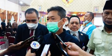 Tanggap Keluhan Masyarakat, Bupati Rohil Wajibkan Semua Pejabat Gunakan Medsos