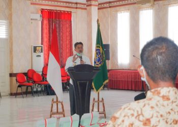 Bupati Rokan Hilir Serahkan 1500 Sertifikat Tanah untuk Masyarakat Pekaitan