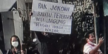 Peternak Bentangkan Poster di Blitar Diundang Bertemu Jokowi di Istana Hari ini