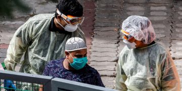 COVID-19 di Singapura Kembali Melonjak, Pelonggaran Pembatasan Ditunda