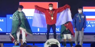 Satrio Adi Raih Emas dan Pecahkan Rekor di Kejuaraan Dunia Angkat Besi U-17