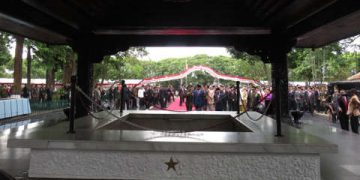 Jokowi-Ma’ruf Hadiri Upacara Kesaktian Pancasila di Lubang Buaya, Jokowi Lanjut Kunker ke Papua