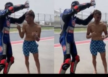 Tingkah Kocak Pebalap Saat WSBK Mandalika Ditunda: Mandi sampai Main Bebek