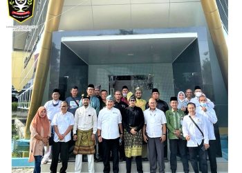 Pengurus LAMR Kota Pekanbaru Bersilaturrahmi dengan PWI Riau