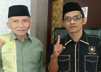Amien Rais ‘Membahas Persoalan Bangsa’ , Usai Lantik Partai Ummat Riau