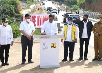Jokowi Resmikan Jalan Bypass Balige Sumut