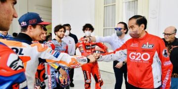 Kesan Pembalap MotoGP Bertemu Langsung Jokowi Jelang Balapan di Mandalika