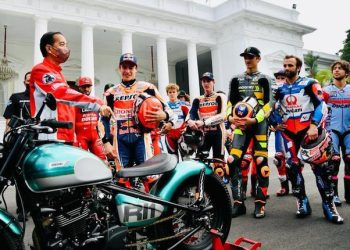 Parade Bareng Rider MotoGP, Mario Aji Mohon Dukungan Jelang Balapan di Mandalika