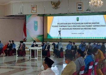 Gubernur Riau Lantik 10 Pejabat Eselon II, ini Daftar Namanya