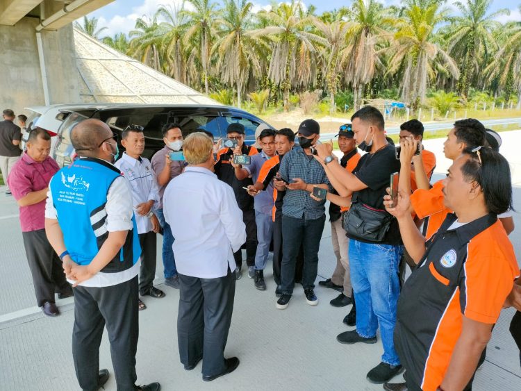 Tim JMSI Kabupaten Kampar Jajal Jalan Tol Ruas Pekanbaru – Bangkinang