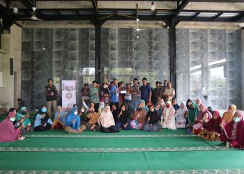 Lingga Cargo Salurkan Zakat Perusahaan melalui Lembaga Zakat LAZISMU Pekanbaru